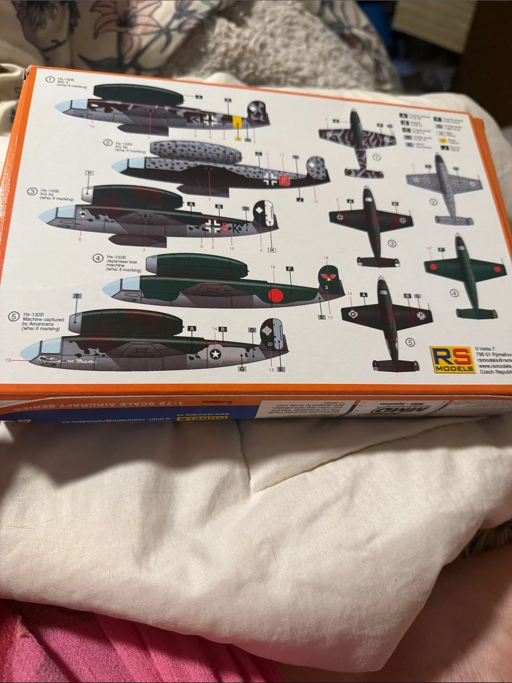 Henschel Hs-132B 1:72 Scale Plastic Kit - RS Models